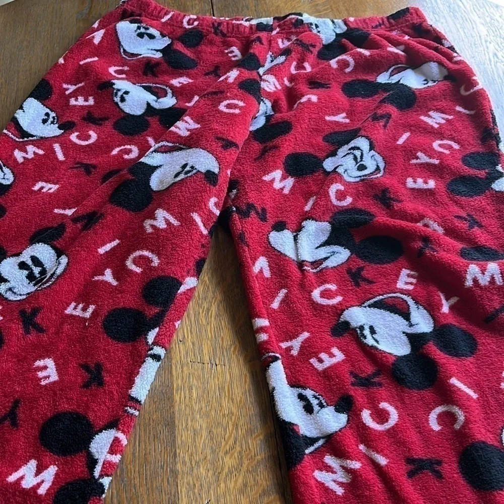 Disney red mickey